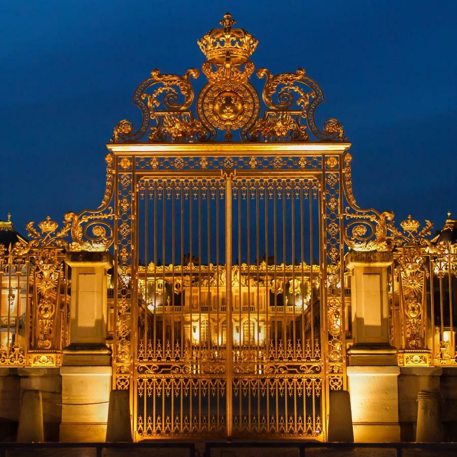 Le Petit Neptune Versailles Exterior foto